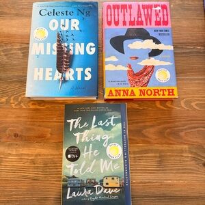 Reese’s Book Club Book Bundle